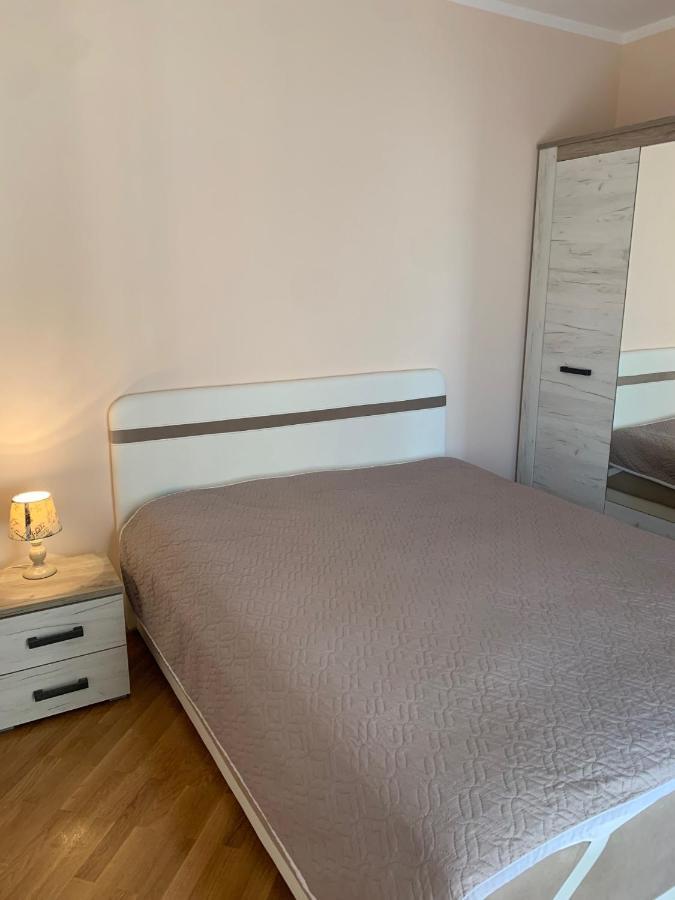 Lastochka.Mne Apartments Baošići Exterior foto