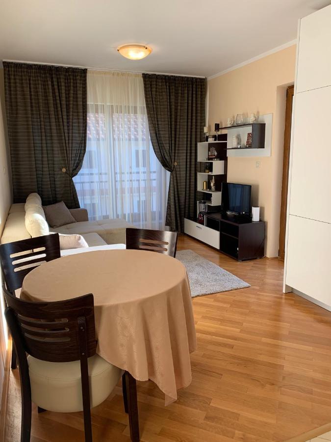 Lastochka.Mne Apartments Baošići Exterior foto